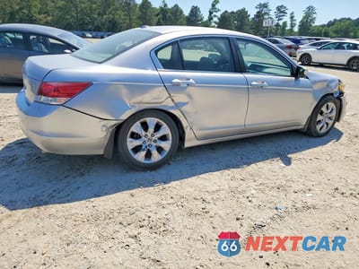 Trzecie zdjęcie samochodu z tyłu: 2010 HONDA ACCORD EXL VIN:1HGCP2F89AA178780 - miniatura