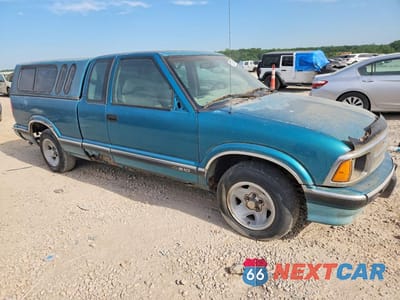 Czwarte zdjęcie samochodu z boku: 1995 CHEVROLET S TRUCK S10 VIN:1GCCS19W7S8191084 - miniatura