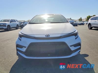 Piąte zdjęcie samochodu w środku: 2025 TOYOTA COROLLA SE VIN:5YFS4MCE9SP232570 - miniatura