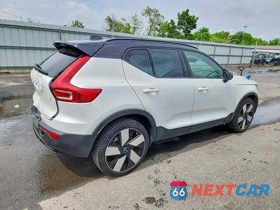 Trzecie zdjęcie samochodu z tyłu: 2023 VOLVO XC40 RECHARGE ULTIMATE VIN:YV4ED3UMXP2023337 - miniatura
