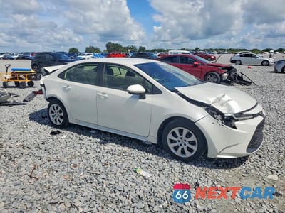Czwarte zdjęcie samochodu z boku: 2020 TOYOTA COROLLA LE VIN:JTDEPRAE5LJ026849 - miniatura