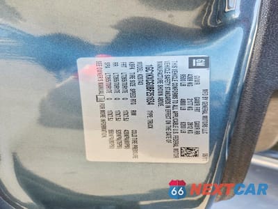 Zdjęcie 12 z 12 samochodu: 2011 CHEVROLET SILVERADO K2500 HEAVY DUTY LT VIN:1GC1KXCG0BF251634 - miniatura