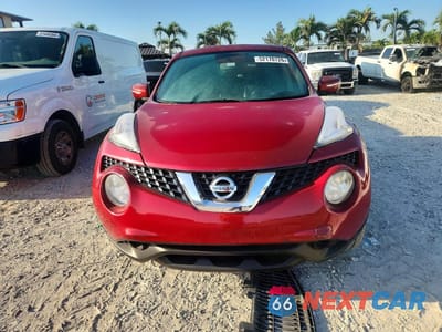 Piąte zdjęcie samochodu w środku: 2015 NISSAN JUKE SL VIN:JN8AF5MR6FT503374 - miniatura