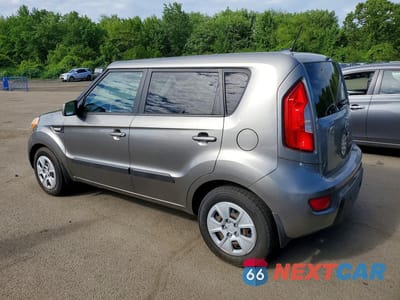 Drugie zdjęcie samochodu z przodu: 2013 KIA SOUL BASE VIN:KNDJT2A50D7504529 - miniatura