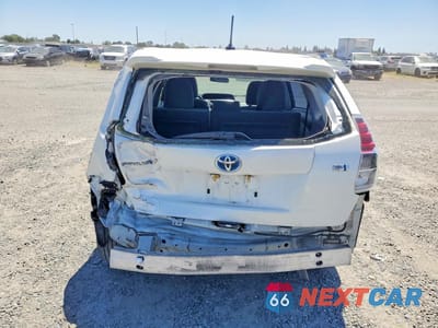 Zdjęcie 6 z 13 samochodu: 2016 TOYOTA PRIUS V THREE VIN:JTDZN3EU7GJ053319 - miniatura
