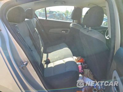 Zdjęcie 10 z 12 samochodu: 2014 CHEVROLET CRUZE LS VIN:1G1PA5SH2E7461509 - miniatura