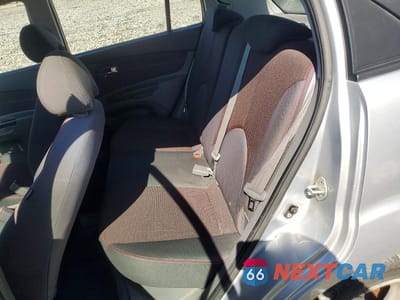 Zdjęcie 10 z 12 samochodu: 2011 KIA RIO5 SX VIN:KNADH5A30B6796357 - miniatura