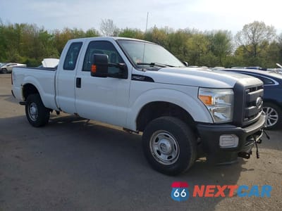 Czwarte zdjęcie samochodu z boku: 2012 FORD F250 SUPER DUTY VIN:1FT7X2B68CEB82237 - miniatura