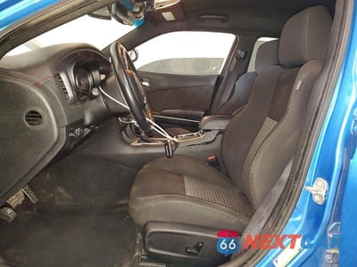 Zdjęcie 7 z 12 samochodu: 2023 DODGE CHARGER SCAT PACK VIN:2C3CDXGJ8PH583680 - miniatura