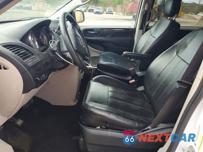 Zdjęcie 7 z 12 samochodu: 2017 DODGE GRAND CARAVAN SE VIN:2C4RDGBG4HR855736 - miniatura