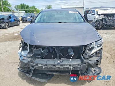 Piąte zdjęcie samochodu w środku: 2018 LEXUS ES 350 VIN:58ABK1GG1JU081102 - miniatura