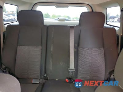 Zdjęcie 10 z 13 samochodu: 2010 HUMMER H3 VIN:5GTMNGEE1A8137654 - miniatura