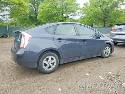 Trzecie zdjęcie samochodu z tyłu: 2013 TOYOTA PRIUS FOUR VIN:JTDKN3DU3D1716660 - miniatura