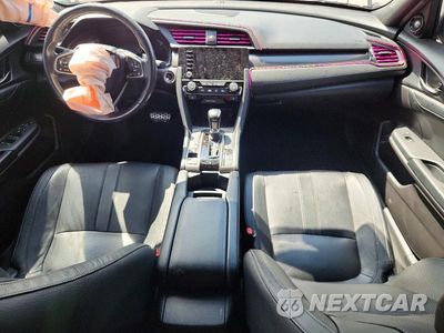 Zdjęcie 8 z 12 samochodu: 2019 HONDA CIVIC SPORT TOURING VIN:SHHFK7H92KU412634 - miniatura