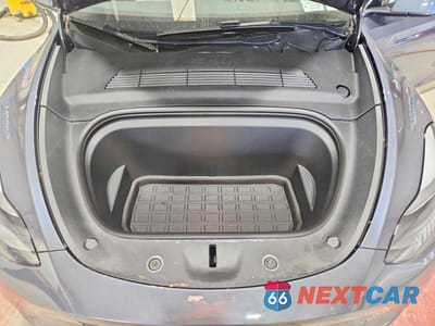 Zdjęcie 11 z 12 samochodu: 2023 TESLA MODEL Y VIN:7SAYGDEE9PF883248 - miniatura