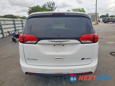 Zdjęcie 6 z 13 samochodu: 2019 CHRYSLER PACIFICA HYBRID TOURING L VIN:2C4RC1L79KR508960 - miniatura