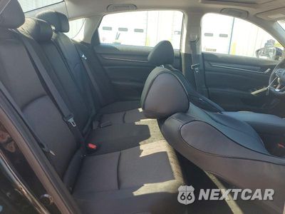 Zdjęcie 10 z 12 samochodu: 2019 HONDA ACCORD EX VIN:1HGCV1F49KA106847 - miniatura