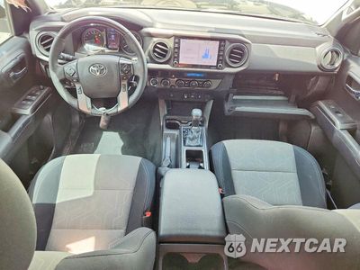 Zdjęcie 8 z 12 samochodu: 2021 TOYOTA TACOMA TRD OFF-ROAD VIN:5TFCZ5AN4MX244399 - miniatura