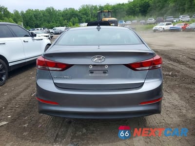 Zdjęcie 6 z 12 samochodu: 2018 HYUNDAI ELANTRA VALUE EDITION VIN:5NPD84LF0JH270688 - miniatura