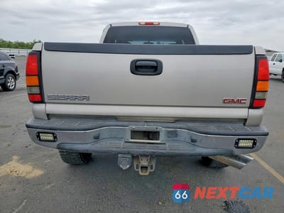 Zdjęcie 6 z 12 samochodu: 2005 GMC SIERRA K2500 HEAVY DUTY VIN:1GTHK29U75E197368 - miniatura