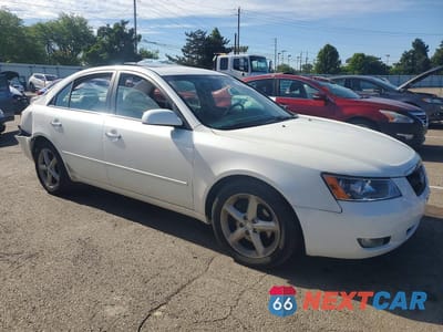 Czwarte zdjęcie samochodu z boku: 2006 HYUNDAI SONATA GLS V6 VIN:5NPEU46F26H129544 - miniatura