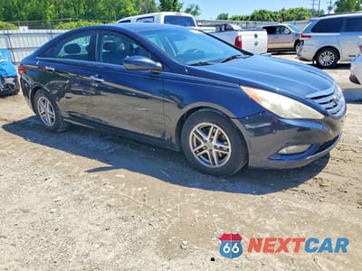 Czwarte zdjęcie samochodu z boku: 2011 HYUNDAI SONATA SE 2.0T VIN:5NPEC4AB5BH176892 - miniatura