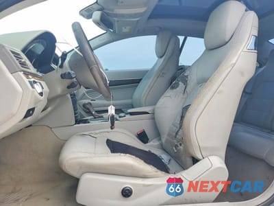 Zdjęcie 7 z 12 samochodu: 2010 MERCEDES-BENZ E 350 VIN:WDDKJ5GB2AF051207 - miniatura