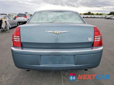 Zdjęcie 6 z 12 samochodu: 2006 CHRYSLER 300C VIN:2C3KA63H56H168381 - miniatura
