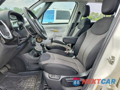 Zdjęcie 7 z 12 samochodu: 2016 FIAT 500L TREKKING VIN:ZFBCFADH2GZ038386 - miniatura