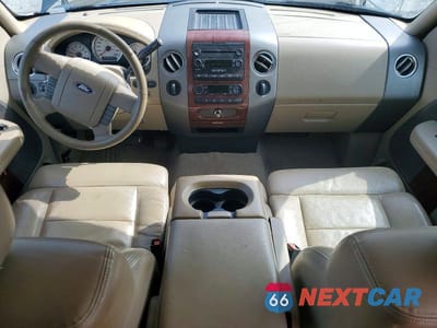 Zdjęcie 8 z 12 samochodu: 2005 FORD F150 SUPERCREW VIN:1FTPW14515FB05966 - miniatura