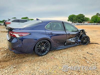 Trzecie zdjęcie samochodu z tyłu: 2021 TOYOTA CAMRY XSE VIN:4T1K31AK3MU029458 - miniatura