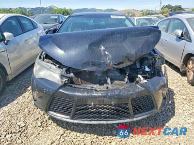 Piąte zdjęcie samochodu w środku: 2016 TOYOTA CAMRY SE VIN:4T1BF1FK0GU512412 - miniatura