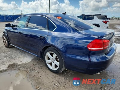 Drugie zdjęcie samochodu z przodu: 2013 VOLKSWAGEN PASSAT SE VIN:1VWBH7A39DC102627 - miniatura
