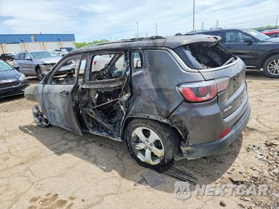 Drugie zdjęcie samochodu z przodu: 2019 JEEP COMPASS LATITUDE VIN:3C4NJDBBXKT648122 - miniatura