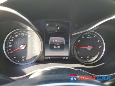 Zdjęcie 9 z 13 samochodu: 2016 MERCEDES-BENZ C 300 4MATIC VIN:55SWF4KB5GU099942 - miniatura