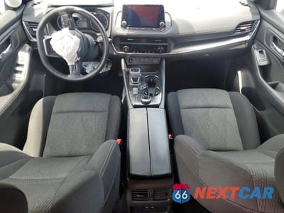 Zdjęcie 8 z 12 samochodu: 2025 NISSAN ROGUE SV VIN:5N1BT3BB5SC813511 - miniatura