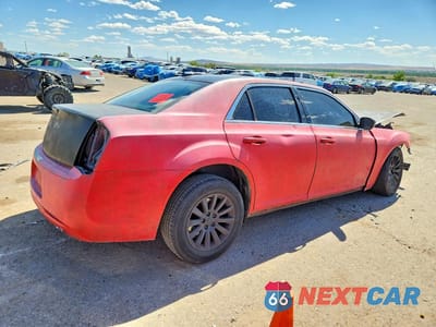 Trzecie zdjęcie samochodu z tyłu: 2016 CHRYSLER 300 LIMITED VIN:2C3CCAAG3GH141936 - miniatura