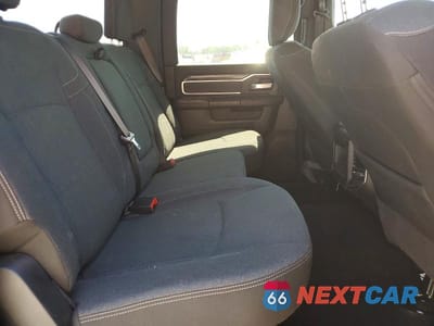 Zdjęcie 10 z 12 samochodu: 2019 RAM 3500 BIG HORN VIN:3C63RRHL9KG524307 - miniatura