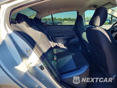 Zdjęcie 10 z 12 samochodu: 2025 NISSAN VERSA SV VIN:3N1CN8EV4SL856833 - miniatura