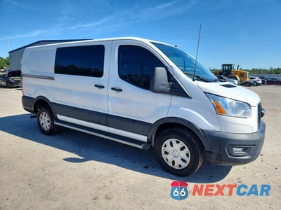Czwarte zdjęcie samochodu z boku: 2022 FORD TRANSIT T-250 VIN:1FTBR1Y83NKA43001 - miniatura