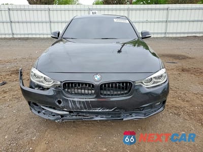Piąte zdjęcie samochodu w środku: 2016 BMW 328 XI SULEV VIN:WBA8E3G58GNT77807 - miniatura