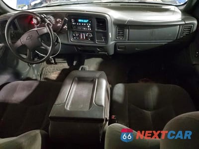 Zdjęcie 8 z 12 samochodu: 2004 CHEVROLET SILVERADO K1500 VIN:1GCEK19T04Z333576 - miniatura