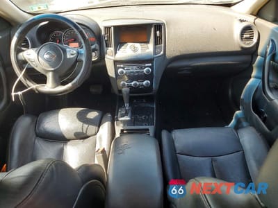 Zdjęcie 8 z 12 samochodu: 2011 NISSAN MAXIMA 3.5 S VIN:1N4AA5APXBC831734 - miniatura