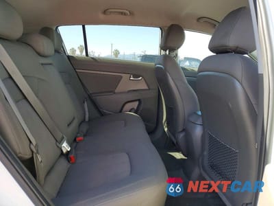 Zdjęcie 11 z 13 samochodu: 2013 KIA SPORTAGE LX VIN:KNDPB3A24D7373520 - miniatura
