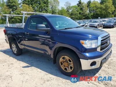 Czwarte zdjęcie samochodu z boku: 2010 TOYOTA TUNDRA GRADE VIN:5TFJU5F15AX004298 - miniatura