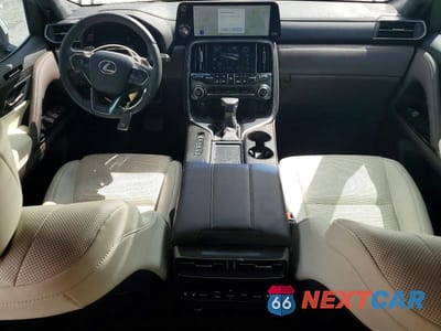 Zdjęcie 8 z 13 samochodu: 2025 LEXUS LX 600 LUXURY VIN:JTJGB7CX2S4071218 - miniatura