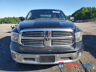 Piąte zdjęcie samochodu w środku: 2015 RAM 1500 SLT VIN:1C6RR7LM8FS731381 - miniatura
