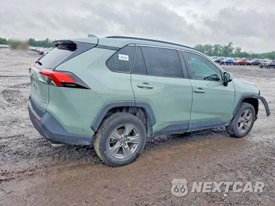 Trzecie zdjęcie samochodu z tyłu: 2022 TOYOTA RAV4 XLE VIN:4T3RWRFV1NU062023 - miniatura