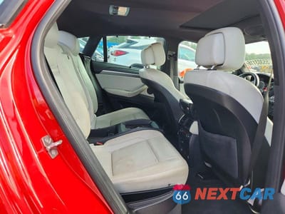 Zdjęcie 11 z 13 samochodu: 2011 BMW X6 M VIN:5YMGZ0C56BLK14303 - miniatura