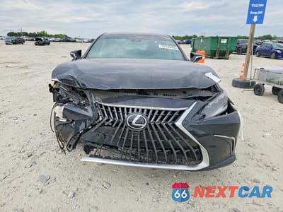 Piąte zdjęcie samochodu w środku: 2024 LEXUS ES 300H ULTRA LUXURY VIN:58AFA1C1XRU047421 - miniatura